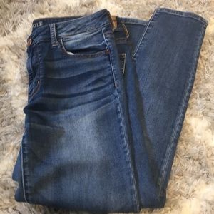 AE size 12 super stretch jeans